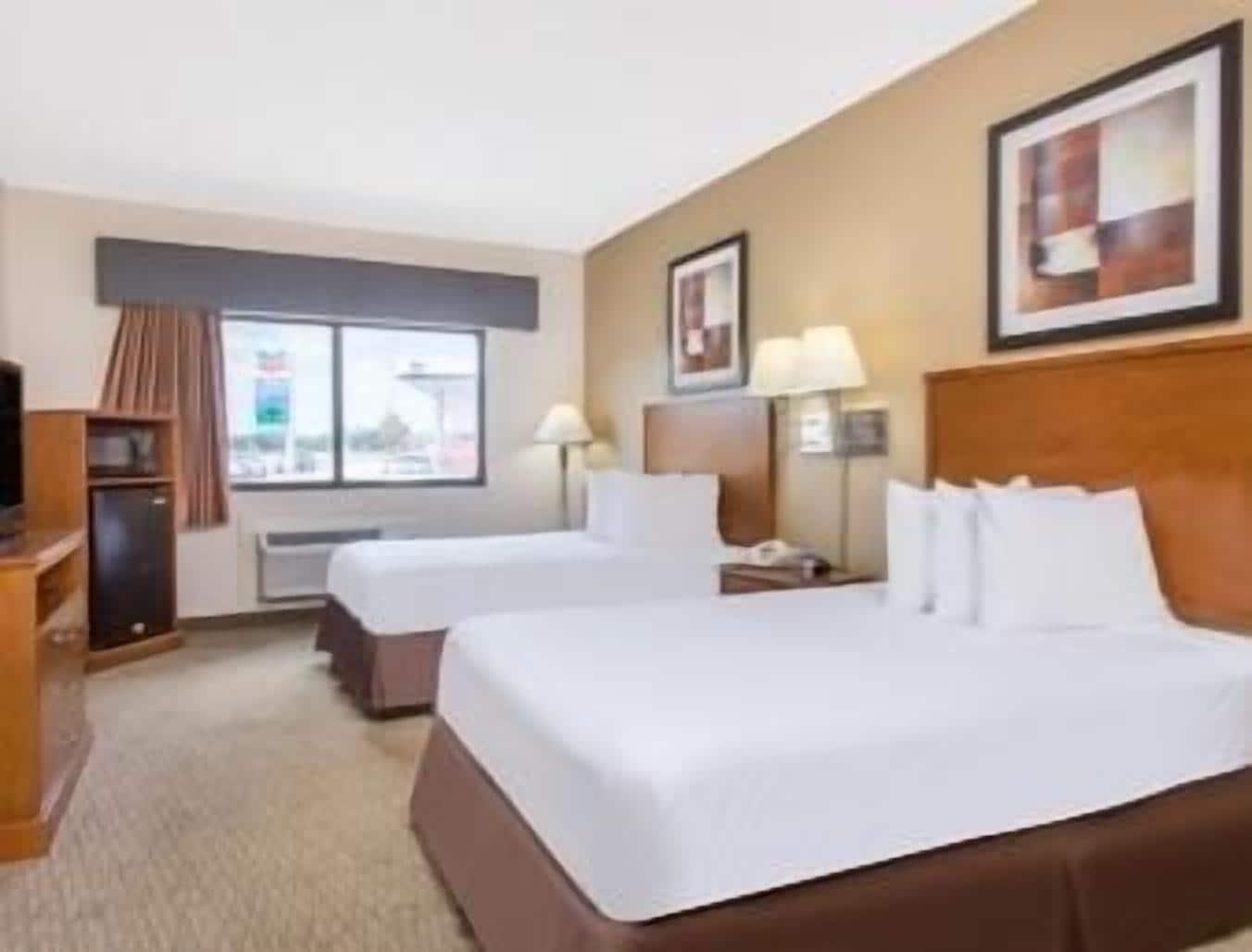 Days Inn By Wyndham Phenix City Near Fort Moore Экстерьер фото