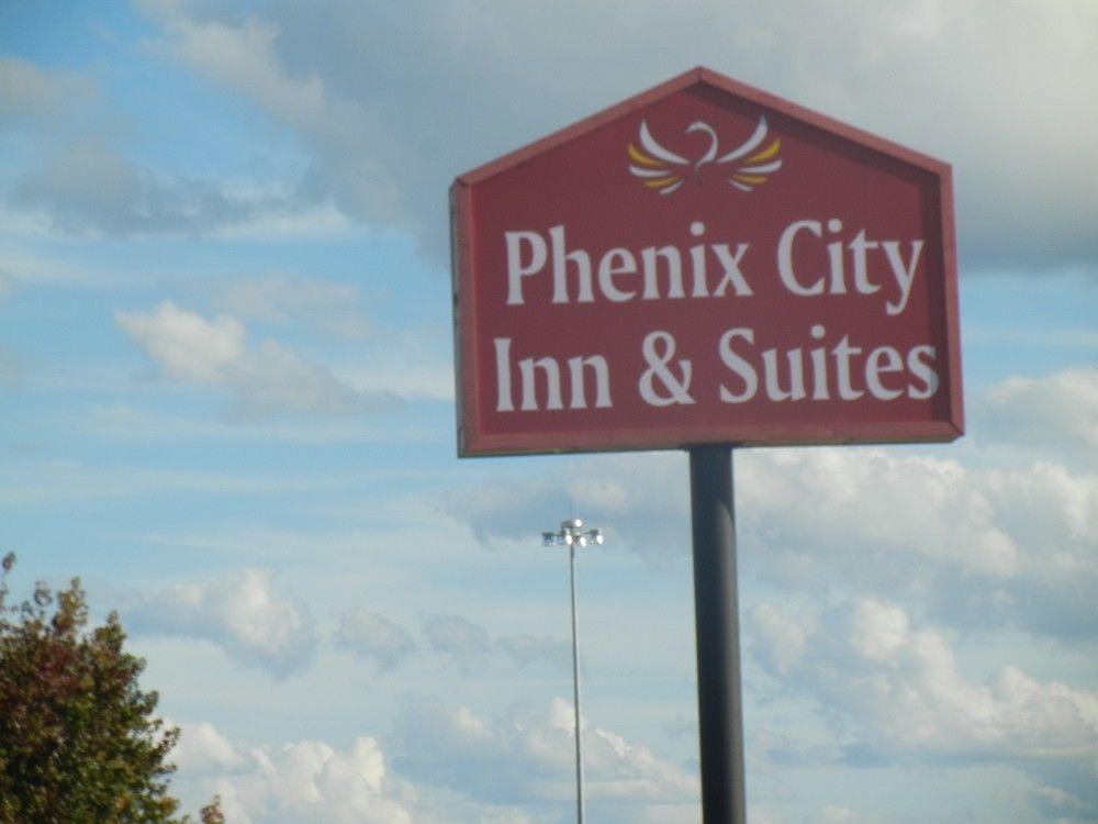 Days Inn By Wyndham Phenix City Near Fort Moore Экстерьер фото